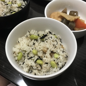 枝豆とひじきの☆炊き込みご飯